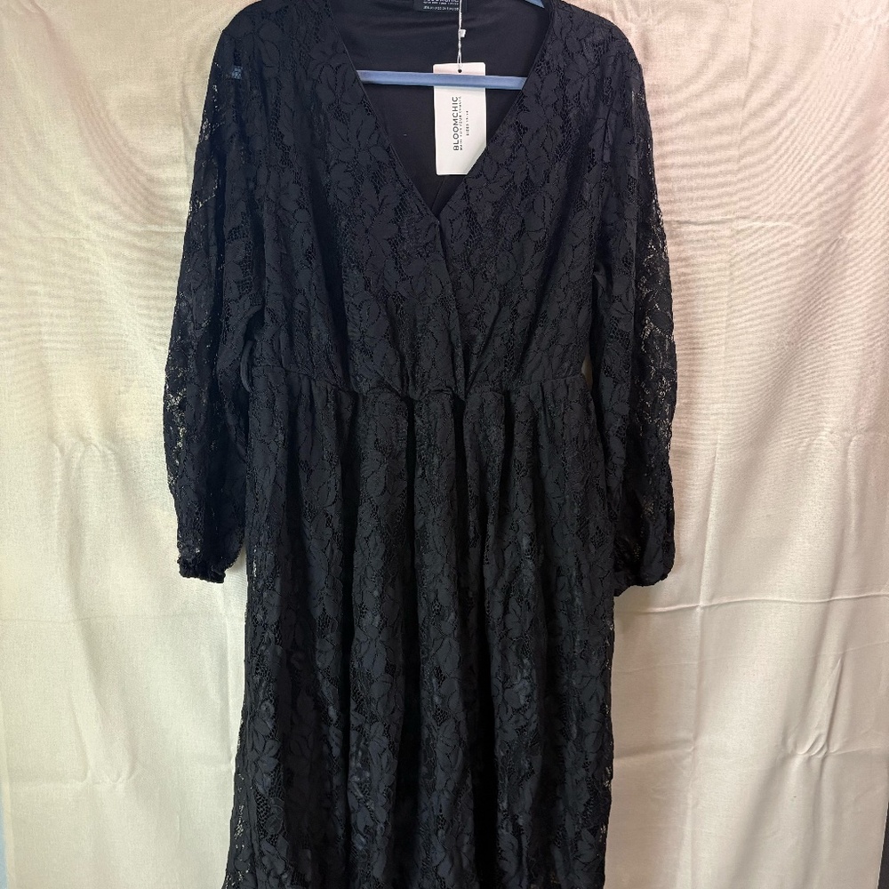 Solid Button Lantern Sleeve Lace Tie Wrap Dress Size 18-20